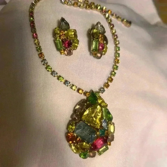 JULIANA Delizza & Elster Studio Girl Heirloom Parure Choker Necklace & Earrings - Picture 8 of 15